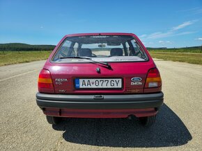 Ford Fiesta 1.1 automat - 9