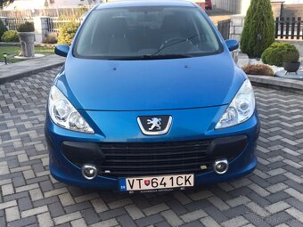 Peugeot 307 - 9