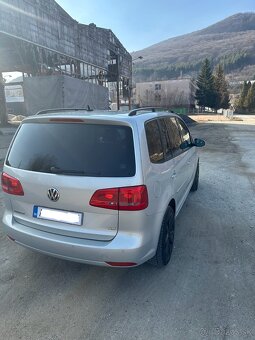 Volkswagen Touran 1.6 TDI 77kw - 9