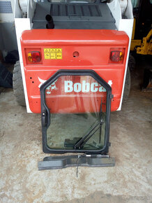 Bobcat S220, rok 2010 - 9