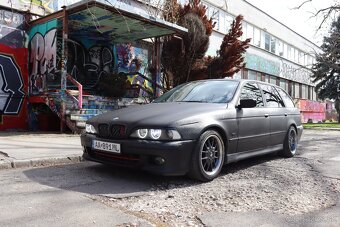 BMW e39 530D SportWagon - 9