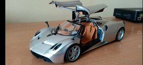 Model 1:18 Pagani Huayra od f. Motor Max - 9