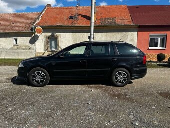 Škoda Octavia Combi 2.0 TDI - 9