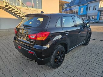 Mitsubishi ASX 1.6 MIVEC Inform - 9