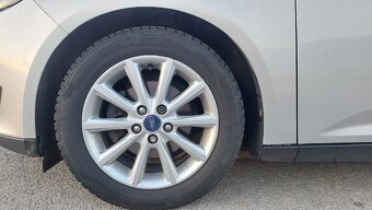 Ford Focus 1.5Tdci - 9