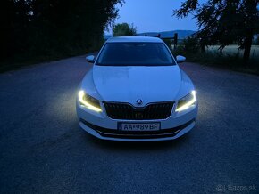 2019 Škoda superb III Android / apple car play PO SERVISE - 9