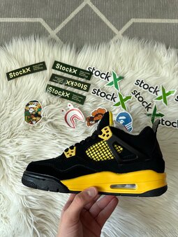 Jordan 4 - 9