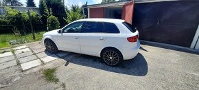 Audi A3 1.6 TDI r.v.2011  180.050 km 90kw 120koni - 9