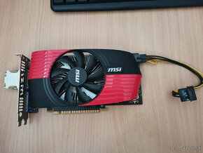 Msi GeForce GTX 460 1GB - 9