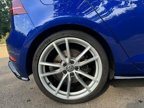 VW GOLF R 7.5 - 9