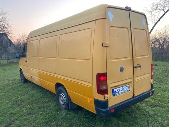 Volkswagen LT 35 2.5 TDI 80kW 2005 - 9