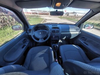 Renault Clio 1.5 DCI - 9