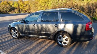 Škoda Octavia 2 Combi 2.0 TDI DSG - 9