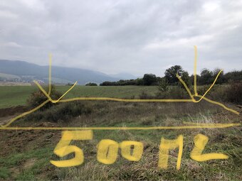 Ponúkam perspektívny stavebný pozemok v krásnom prostredí . - 9
