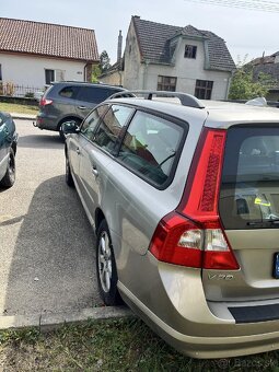 Predám Volvo V 70 2.4d - 9