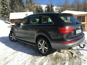 Predám Audi Q7 3.0 TDi - 9