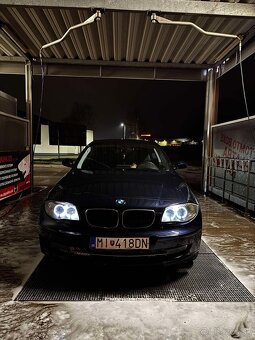 BMW 118D - 9