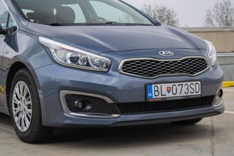 Kia Cee’d 1.4 CRDi WGT Silver, TOP stav - 9