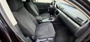 Predám Volkswagen Passat Combi B6 2.0 TDI 103Kw Zachvalé - 9