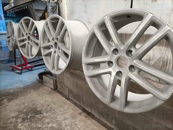 Alu disky Volkswagen r19 5x130 - 9