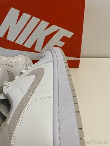 Nike Air Jordan White Ed - 9