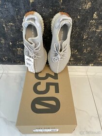 Yeezy Boost 350 V2 SESAME - 9