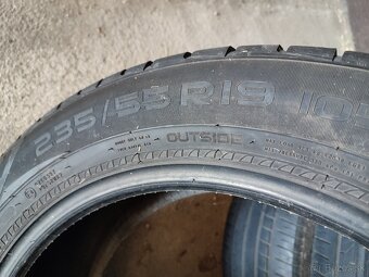 235/55 r19 Nokian - 9