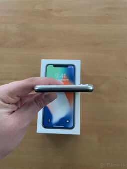 Predám Apple iPhone X 64GB - 9