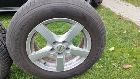 215/65R 16 zimné - 9