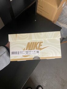 Air Jordan 1 High Latte - 9