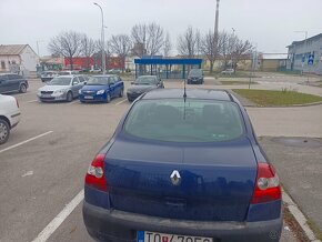 Renault megane 1.6 benzín  sedan - 9