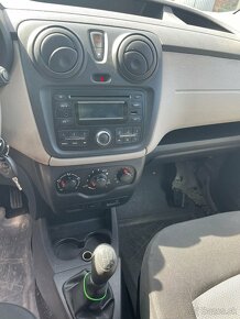 Dacia Dokker 1.6i, r.2014, najeto 85 000km - 9