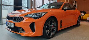 Kia Stinger 3.3 T- GDi GT 4WD A/T 8AT - 9