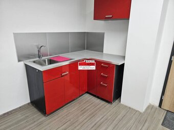 (44,10 m2) MODERNÉ KANCELÁRSKE PRIESTORY - 9