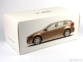 VOLVO V40 - 1:18 PAUDI - 9