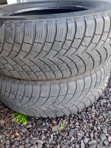 Zimné pneumatiky 195/65r15 - 2ks BRIDGESTONE - 9