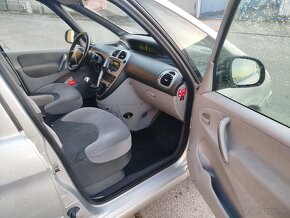 Citroen Xsara Picasso 1.6hdi - 9