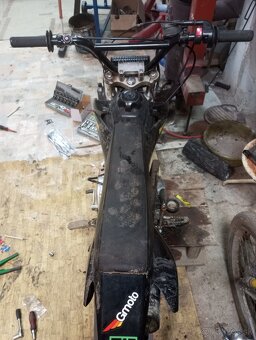 Pitbike Lifan110ccm - 9