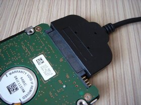 Vysokorýchlostný adaptér na pripojenie HDD/SSD k PC SATA/USB - 9