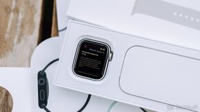 Apple Watch SE GPS 40mm Starlight - 9