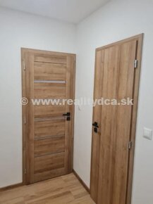 Predám zrekonštruovaný 2-izbový byt v Dubnici nad Váhom - 9