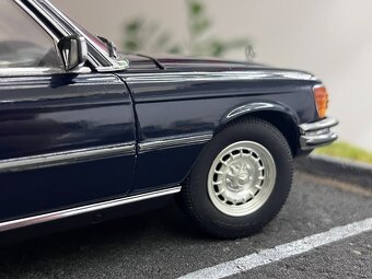 1:18 Mercedes-Benz 450 SEL 6.9 (W116) Blue - Revell - 9