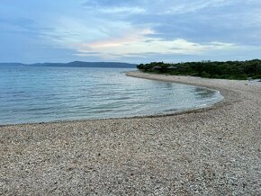 Ponúkame luxusný apartmán na predaj na ostrove Ugljan - 9