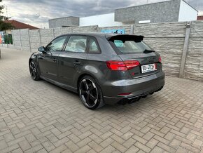 Audi RS3 Quattro, Black Optik - 9