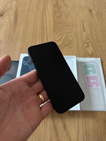 iPhone 13 128 gb Midnight v záruke + príslušenstvo - 9