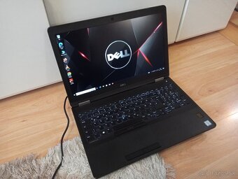 predám ntb Dell latitude e5570 /Intel core i7 /8gb ram /ssd - 9