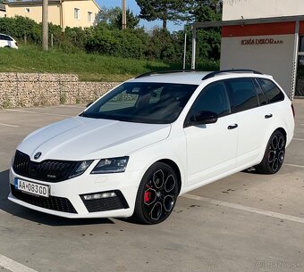 Octavia Rs Combi 4x4,2020/4 - 9