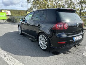 VW Golf R32 - 9