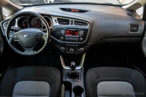 Kia Cee´d 1.6 GDi Silver - 9