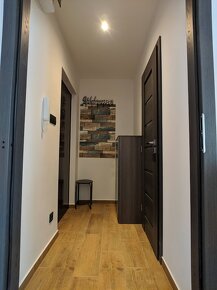 KRÁSNY 1 izbový byt po úplne novej rekonštrukcii - 9